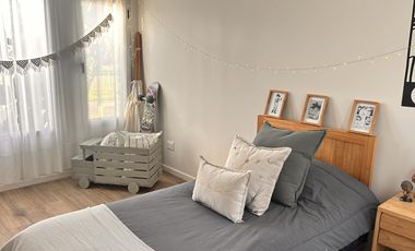 Casa con inmejorable vista al lago