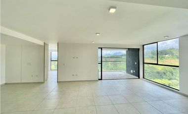 VENTA APARTAMENTO 130M2 PISO 15, 3 PARQUEADEROS EN CERRITOS PEREIRA