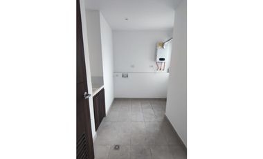 APARTAMENTO DÚPLEX EN VENTA EN LA FELICIDAD