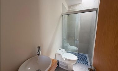 TEQUES CASA EN VENTA CON VISTA AL LAGO “27