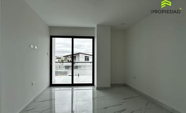 DEPARTAMENTO DE DOS DORMITORIOS EN BARBASQUILLO, MANTA EN 125 MIL