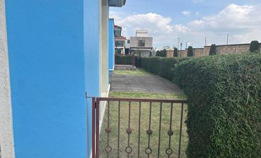 VENTA DE CASA EN FRACCIONAMIENTO RANCHO EL MESÓN EN CALIMAYA