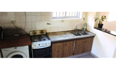 Calle 124 e/ 14 y 15, Berisso- Casa en Venta