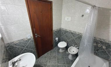 ALQUILER 24 MESES CHALET 4 AMB BARRIO LOS PINARES