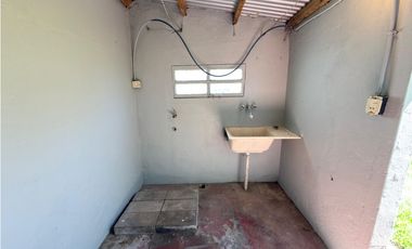 ALQUILER 24 MESES CHALET 4 AMB BARRIO LOS PINARES