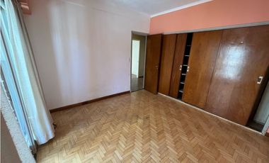 Departamento Semipiso 3 Ambientes con dependencia-La Perla