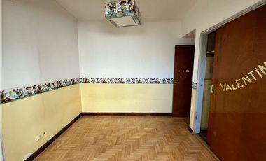 Departamento Semipiso 3 Ambientes con dependencia-La Perla