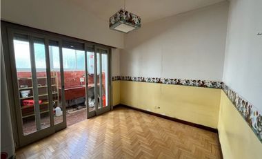 Departamento Semipiso 3 Ambientes con dependencia-La Perla