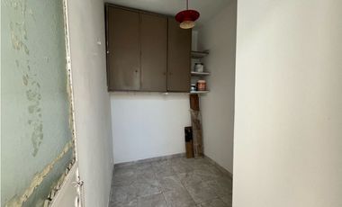 Departamento Semipiso 3 Ambientes con dependencia-La Perla