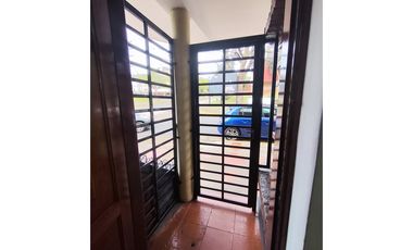 DUPLEX SOBRE URQUIZA CASI LAVALLE