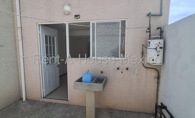 Casa en Venta en La Florida, Otzolotepec CR 26-1247.