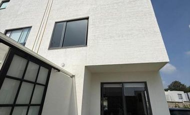 VENTA DE CASA EN RESIDENCIAL VILLAS DEL CAMPO EN CALIMAYA