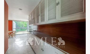 Casa en Club de Golf.