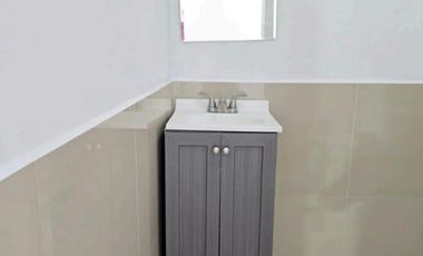 Renta de Bodega Comercial en Tecámac de 350 m2 con Espacios de Estacionamiento