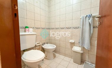 DEPARTAMENTO EN VENTA - 3 dormitorios - ZONA MONUMENTO 20 DE FEBRERO