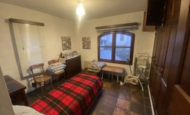 Casa en alquiler de 4 dormitorios c/ cochera en San Isidro Catedral