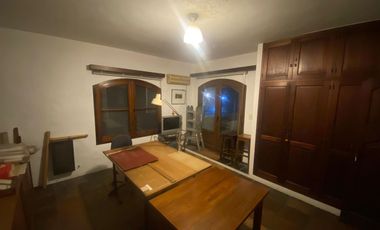 Casa en alquiler de 4 dormitorios c/ cochera en San Isidro Catedral