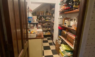 Casa en alquiler de 4 dormitorios c/ cochera en San Isidro Catedral