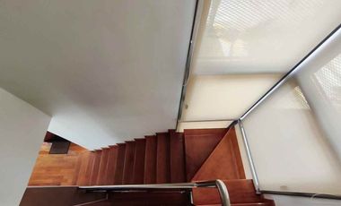 Venta Casa 7 AMB Bernal O Quincho Pileta Jacuzzi