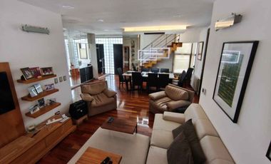 Venta Casa 7 AMB Bernal O Quincho Pileta Jacuzzi