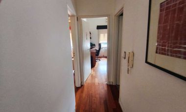 Venta Casa 7 AMB Bernal O Quincho Pileta Jacuzzi