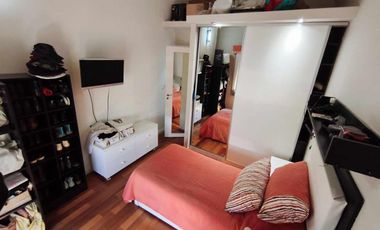 Venta Casa 7 AMB Bernal O Quincho Pileta Jacuzzi