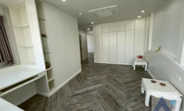 3 BR Condominium @President Park Sukhumvit 24   (AA44918)