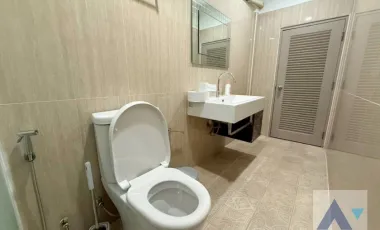 3 BR Townhouse in Klong Tan (AA44912)