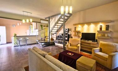 VENTA CASA 4 AMBIENTES PARQUE AVELLANEDA APTO CRED