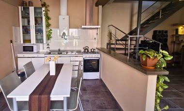 VENTA CASA 4 AMBIENTES PARQUE AVELLANEDA APTO CRED