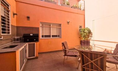 VENTA CASA 4 AMBIENTES PARQUE AVELLANEDA APTO CRED