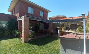 Casa en Venta en Germán Sandoval Miranda 730