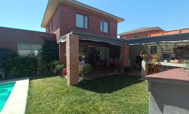 Casa en Venta en Germán Sandoval Miranda 730