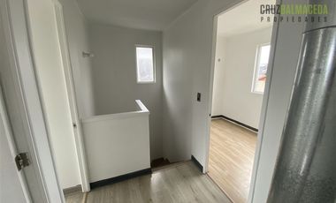 Casa en Arriendo en Av Austral, condominio Mirador