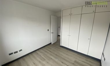 Casa en Arriendo en Av Austral, condominio Mirador