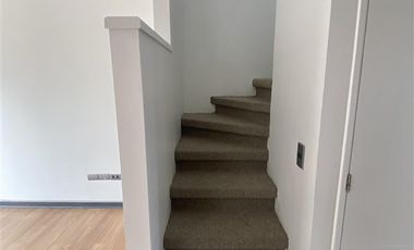 Casa en Arriendo en Av Austral, condominio Mirador