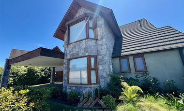 Casa en Arriendo en COD39313 Preciosa Casa en Portal de la Frontera Temuco