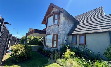 Casa en Arriendo en COD39313 Preciosa Casa en Portal de la Frontera Temuco