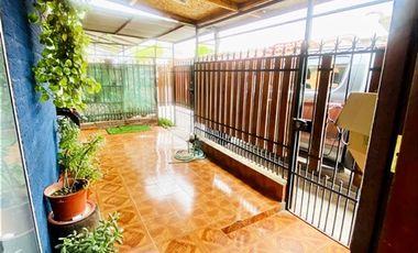 Casa en Venta en OPORTUNIDAD !! VENTA DE CASA EN BARRIO TRANQUILO Y RESIDENCIAL, PUENTE ALTO! VILLA EL COMERCIO