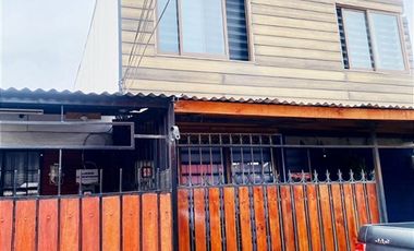 Casa en Venta en OPORTUNIDAD !! VENTA DE CASA EN BARRIO TRANQUILO Y RESIDENCIAL, PUENTE ALTO! VILLA EL COMERCIO