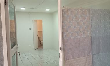 Local Comercial en Arriendo en Av. Providencia / Av. Holanda