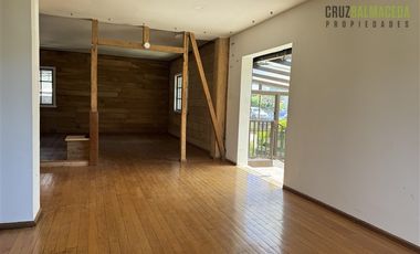 Local Comercial en Arriendo en Imperial esquina del Rosario, sector de hoteles y restoranes