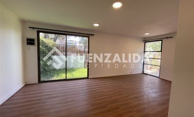 Casa en Arriendo en Romeral / La Llaveria
