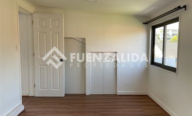 Casa en Arriendo en Romeral / La Llaveria