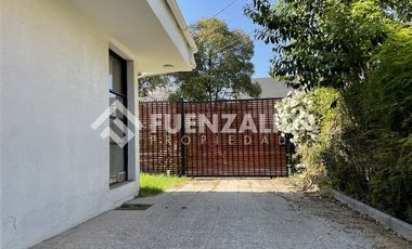 Casa en Arriendo en Romeral / La Llaveria