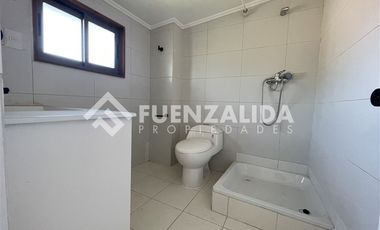 Casa en Arriendo en Romeral / La Llaveria