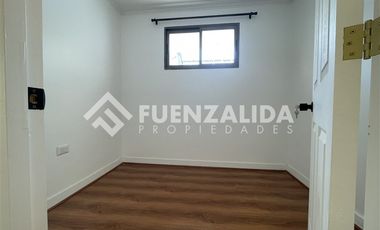 Casa en Arriendo en Romeral / La Llaveria