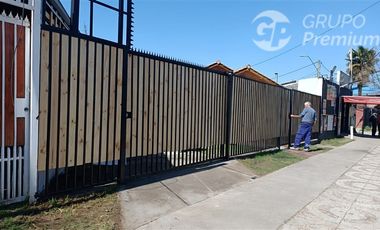 Casa en Venta en VENDE DUEÑO CASA CON LOCAL COMERCIAL QUILICURA GRAN TERRENO