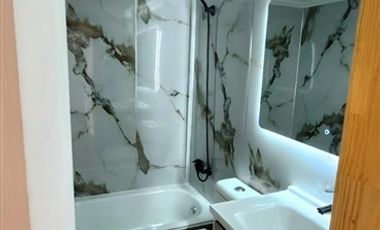 Casa en Venta en VENDE DUEÑO CASA CON LOCAL COMERCIAL QUILICURA GRAN TERRENO