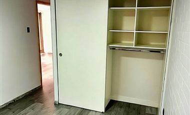 Casa en Venta en VENDE DUEÑO CASA CON LOCAL COMERCIAL QUILICURA GRAN TERRENO